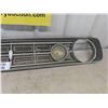 Image 4 : 1960s - Early 70s Mopar Plastic Grill 53 1/2'' Wide