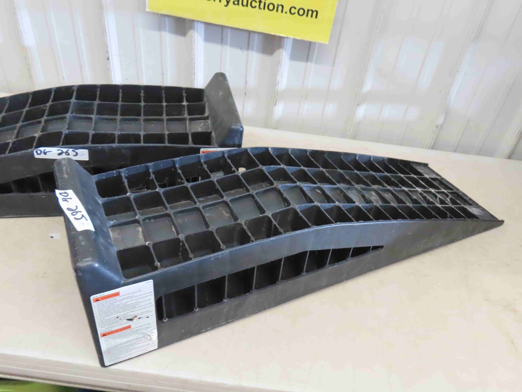 Poly Car Ramps 3000lb Rating Each