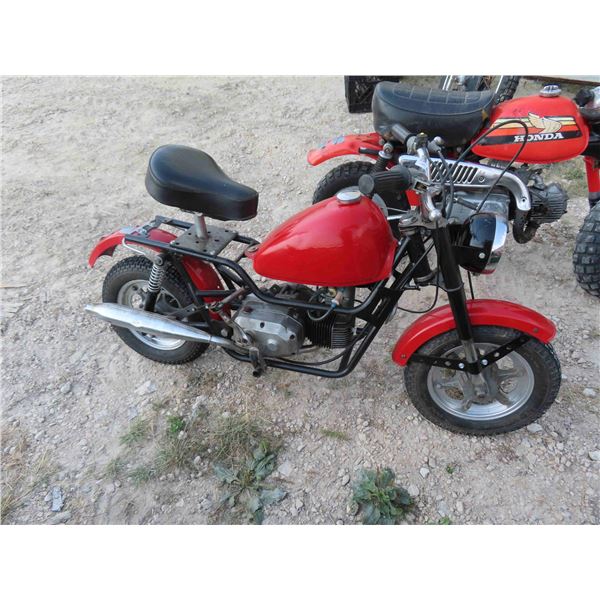 1975 Hartly Custom 49cc 2 Stroke Serial# MP017 197 77 - Runs