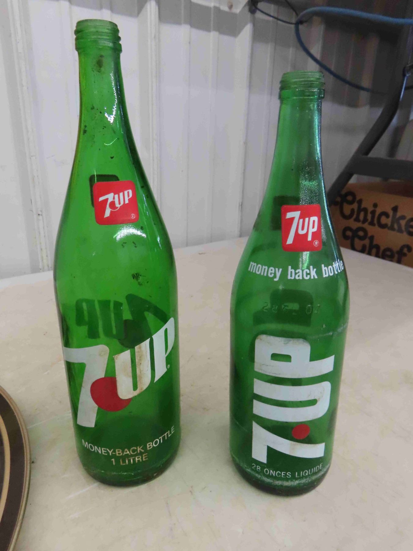 3 Vintage 7Up Bottles, Plastic Pepsi Carrier, Pepsi Tray, Canada Dry ...