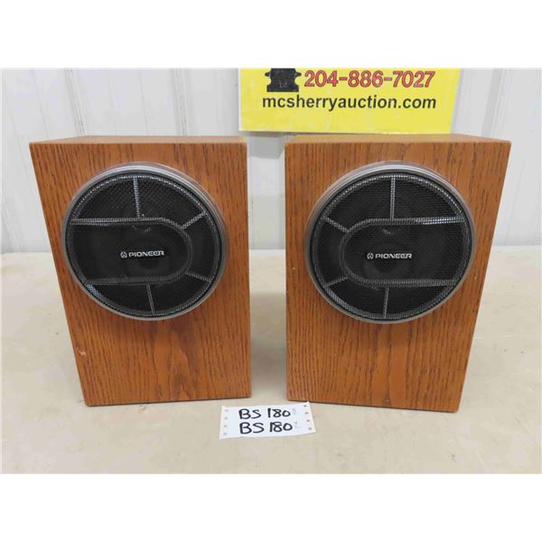 Pioneer Wooden Cabinet Bookshelf Speakers 