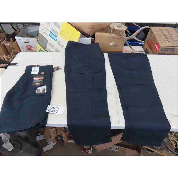 Sz 32 (2) Work Pants & Sz 32 Dickies Shorts with Tags