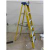 Image 1 : 6' Fiberglass + Aluminum Step Ladder