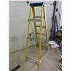 Image 4 : 6' Fiberglass + Aluminum Step Ladder