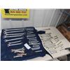 Image 1 : Wrenches - Most Craftsman - 30 Standard on Blue & 26 MM on Table Top - Total 