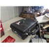 Image 4 : Pelican 1500 Hard Case 7" x 12" X 18" & Metal Tool Box