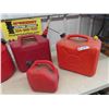 Image 2 : 5 Gas Cans