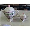 Image 4 : Small + Large Tea Pot, 7 Cups + Saucers