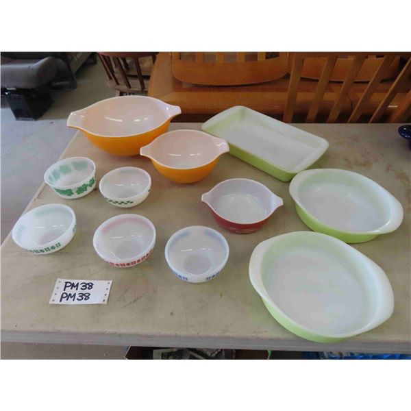 Assorted Pyrex Bowls ; Rounds, Rectangle, 2 Orange with Flowers, plus more