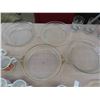 Image 6 : 5 Pyrex Pie Plates, Assorted Coffee Cups, 9 Heavy Base Glasses
