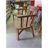 Image 4 : 2 Vintage Wooden Chairs