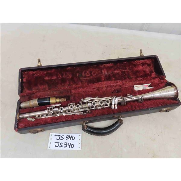 Pitt American Clarinet with Case