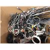 Image 6 : 2 Boxes Loaded with Computer Cable, Speaker Wire, Stereo Cables, Power Adapters