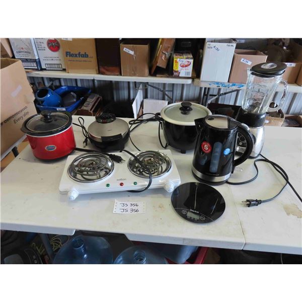 Salton Hot Plate, Hamilton Beach Kettle, Oster Blender, Rice Cooker, Hot Dip Pot