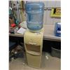 Image 2 : Green Way Water Cooler, 2 Culligan 7.5L Water Jugs