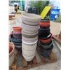 Image 2 : Pallet with Assorted Plastic Planters - Various Sizes