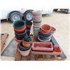 Image 4 : Pallet with Assorted Plastic Planters - Various Sizes