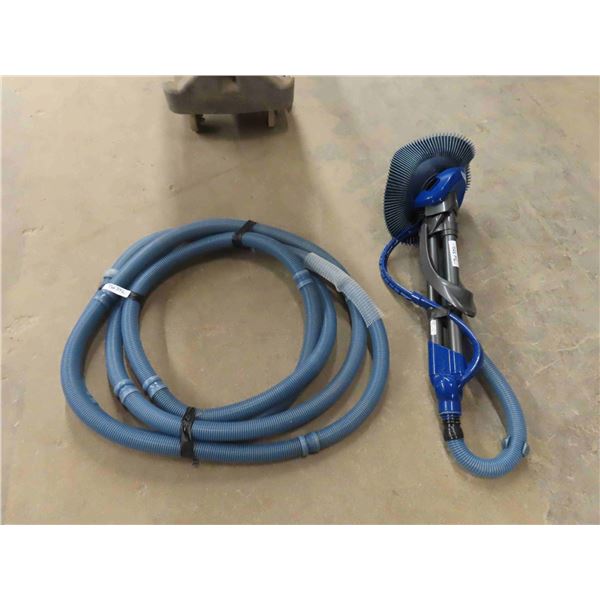 Kreepy Kraun Pool Vacuum + Hose