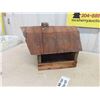 Image 6 : 2 Rustic Bird House + Feeder - Wood with Metal Roof