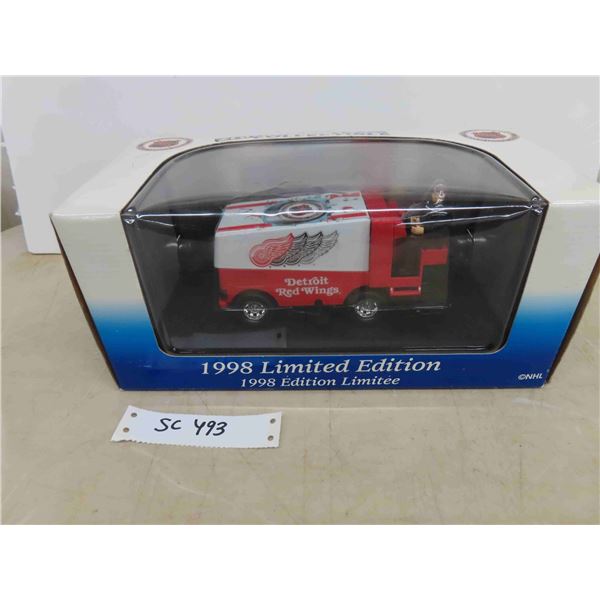 1998 Red Wings Zamboni Coin Bank