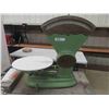 Image 1 : Antique Computing Scale Company LTD Heavy Cast Scale - Toronto