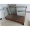 Image 1 : Store Display Case / Counter with Adjustable Shelves - Has Full Glass Sliding Doors on