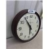 Image 2 : General Electric Plastic / Bakelite Case with Glass Front Electric School Clock 13" Wide