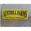 Image 1 : Aunthill Farms Wooden Sign 33" x 88"