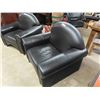 Image 4 : Pair of Big Black Leather Look Arm Chairs