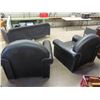 Image 5 : Pair of Big Black Leather Look Arm Chairs