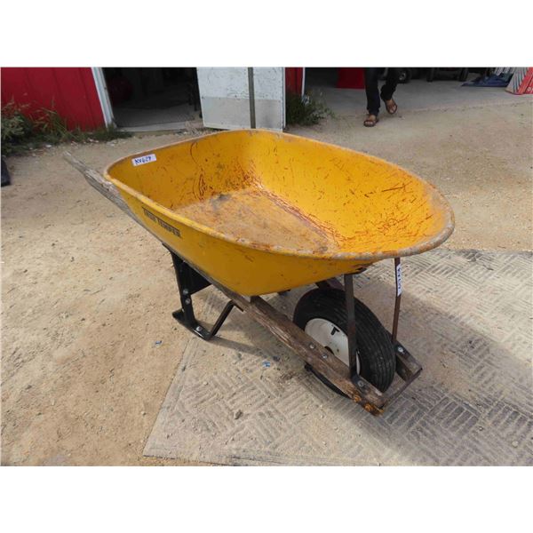 True Temper Steel Bin Wheelbarrow - Tire has no air - Wooden Handles