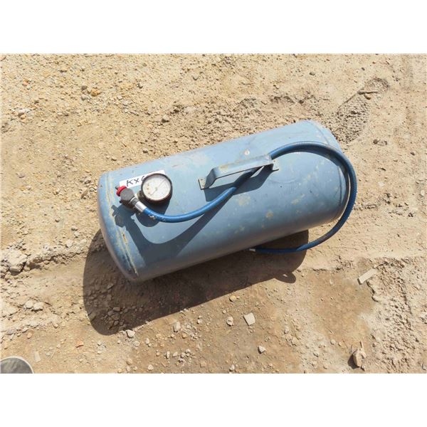 Small Portable Air Tank with Hose