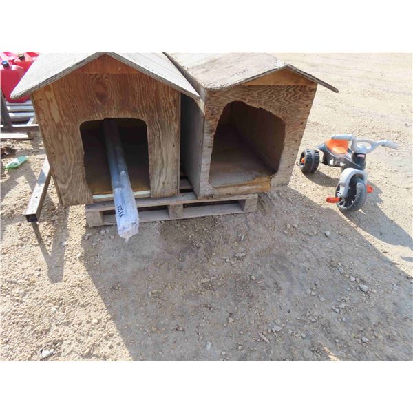 His + Hers Dog Houses - Largest 25" x 32" x 48", Blinds, Childs Ride on Toy