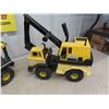 Image 6 : 3 Large Metal Tonkas ; Front Loader, Crane Loader, Tow Truck