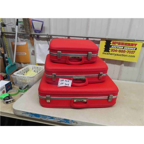 Vintage 1960s 3pc ' Christie' Luggage in Lipstick Red