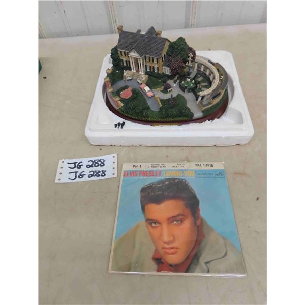 Motion Sculpture of Elvis Presley's Graceland  Named ' His Memory Lives On' with