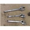Image 5 : Heavy Duty Trimo Pipe Wrench, 2 Smaller Pipe Wrenches, 4"x to 16" Monkey/