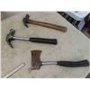 Image 6 : 2 Long Clamps 33", 2 Short Clamps 17", 2 Claw Hammers + Hatchet