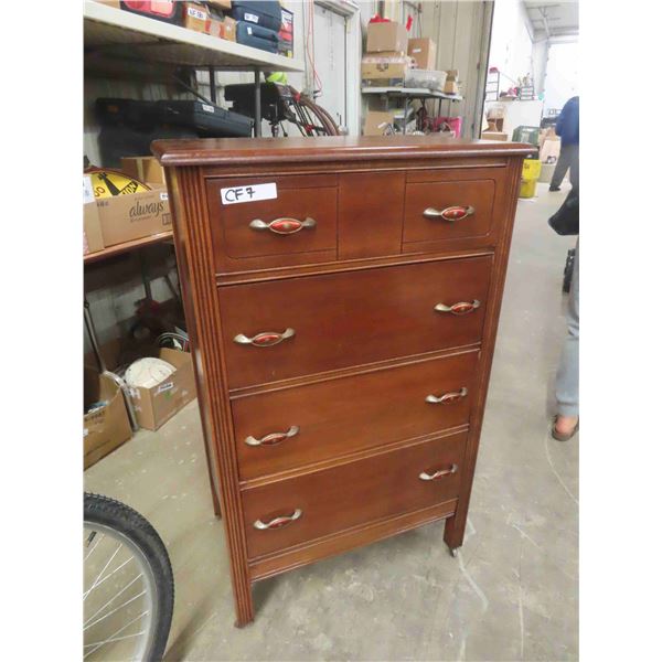 Nice Vintage 4 Drawer Dresser on Castors 17" x 27.5" x 44"