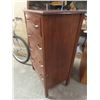 Image 2 : Nice Vintage 4 Drawer Dresser on Castors 17" x 27.5" x 44"