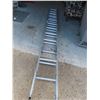 Image 2 : 24' Aluminum Extension Ladder