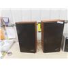 Image 2 : 2 Sets of Speakers ; 60W & 30W