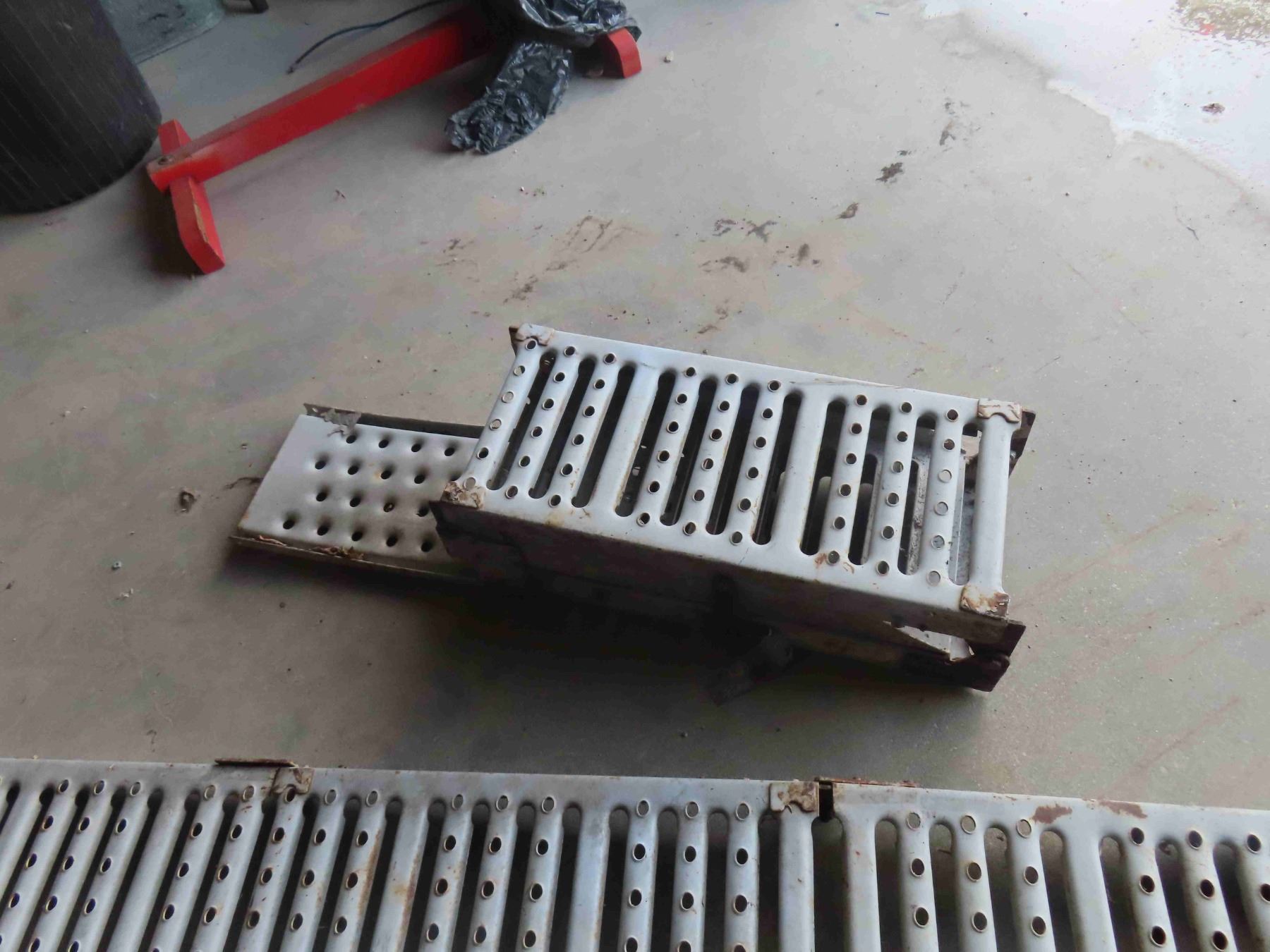 Set of Folding Metal Loading Ramps