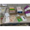 Image 1 : 2 Boxes of Greeting Cards + Envelopes