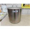 Image 1 : Tramontina 38 Quart Stainless Steel Stock Pot - New 