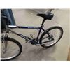 Image 6 : Schwinn Santa Monica 21 Speed Men's Mountain Bike with 26" Rims + Front Shocks