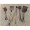 Image 1 : 4 Shovels + 2 Hoes