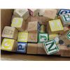 Image 4 : 150++ Vintage Wood Blocks in Cool Old Sampson Box