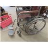 Image 2 : Everest Jennings Travella Wheelchair with Foot Rests