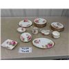 Image 1 : 26 Pieces Royal Albert American Beauty - 1 Luncheon Plates , 10
